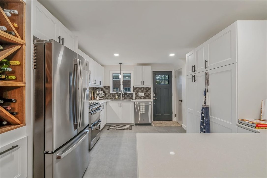 2035 Spring Hill Rd