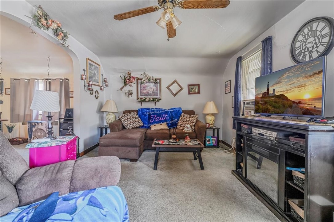 3753 Brownsville Rd