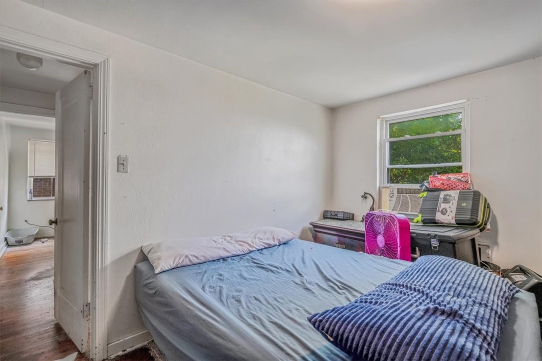 3753 Brownsville Rd