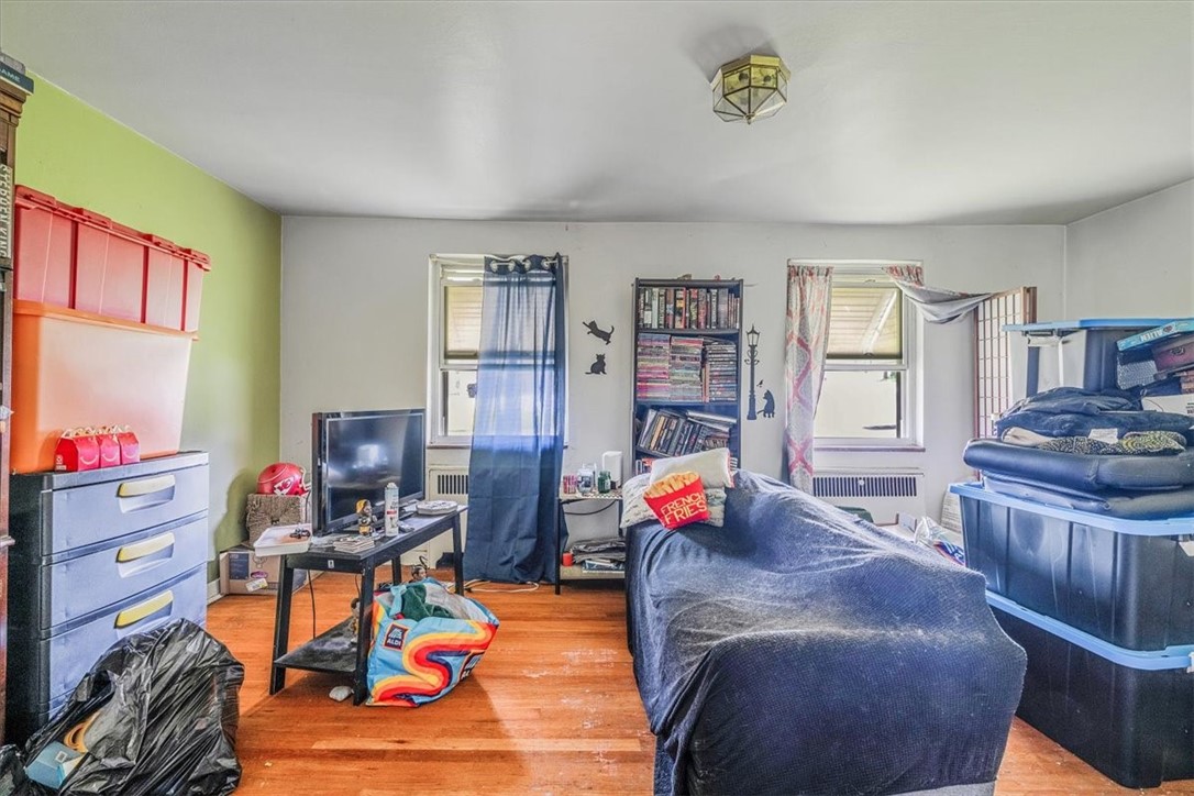 3753 Brownsville Rd