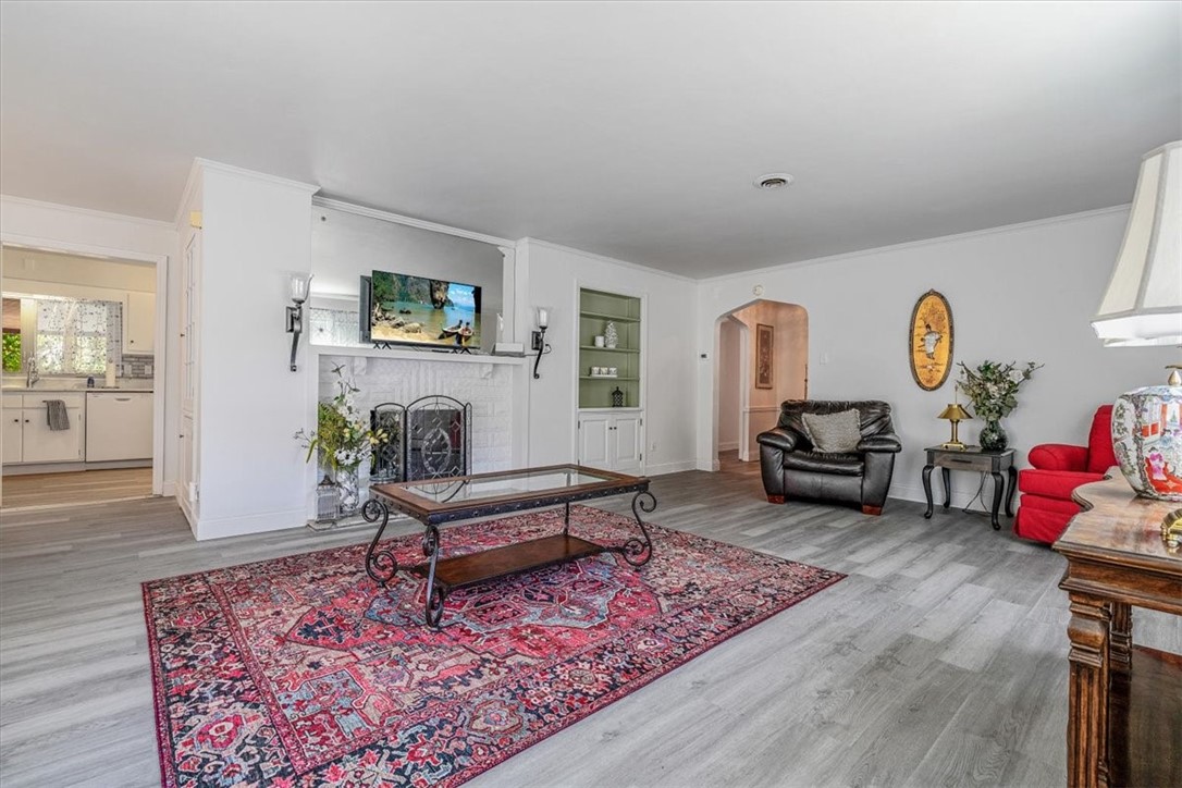 1236 Abbott Dr