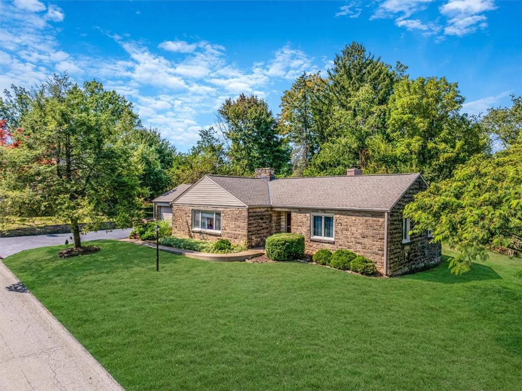 1236 Abbott Dr