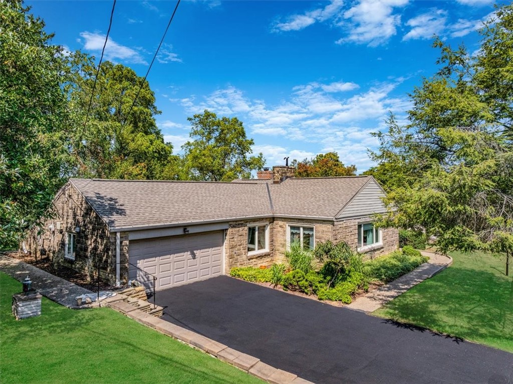 1236 Abbott Dr