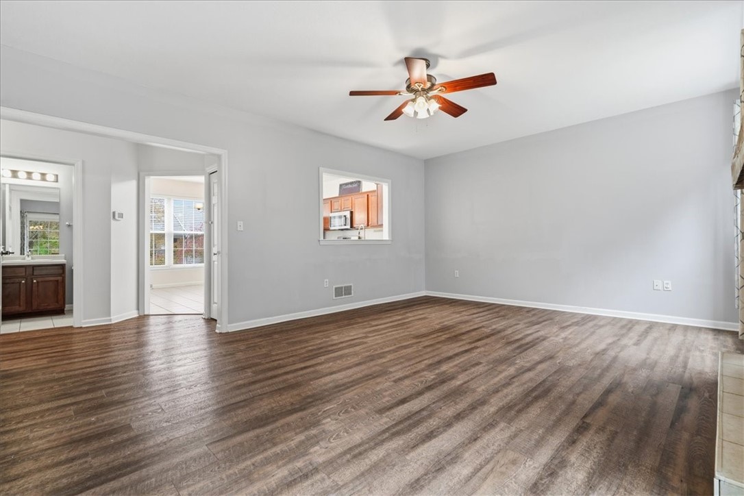 10534 Cherry Grove Ct