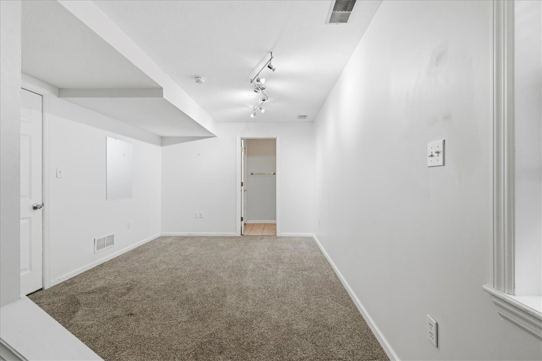 10534 Cherry Grove Ct