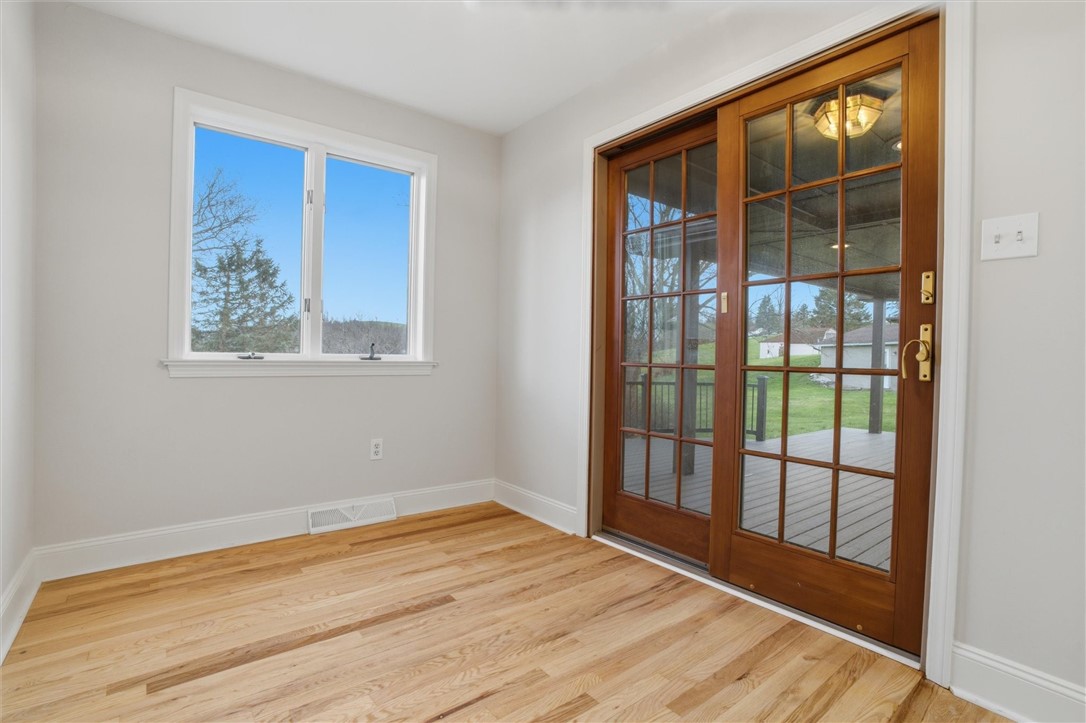 223 Vaneal Rd
