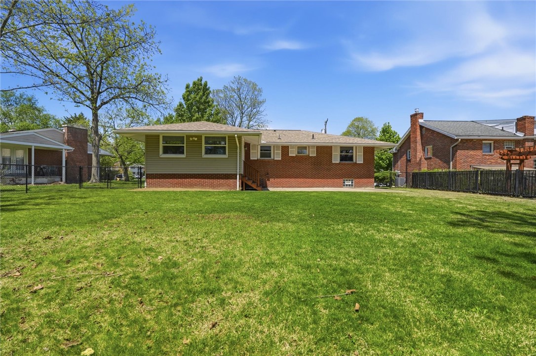 345 Maize Dr