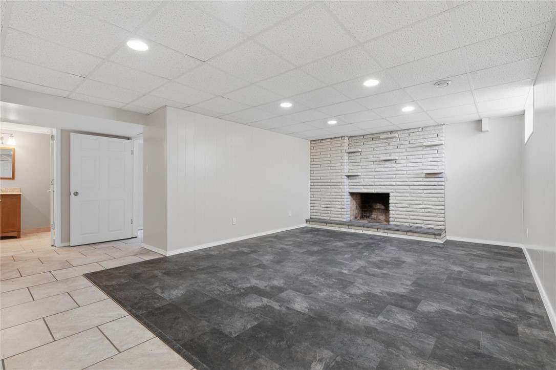 345 Maize Dr