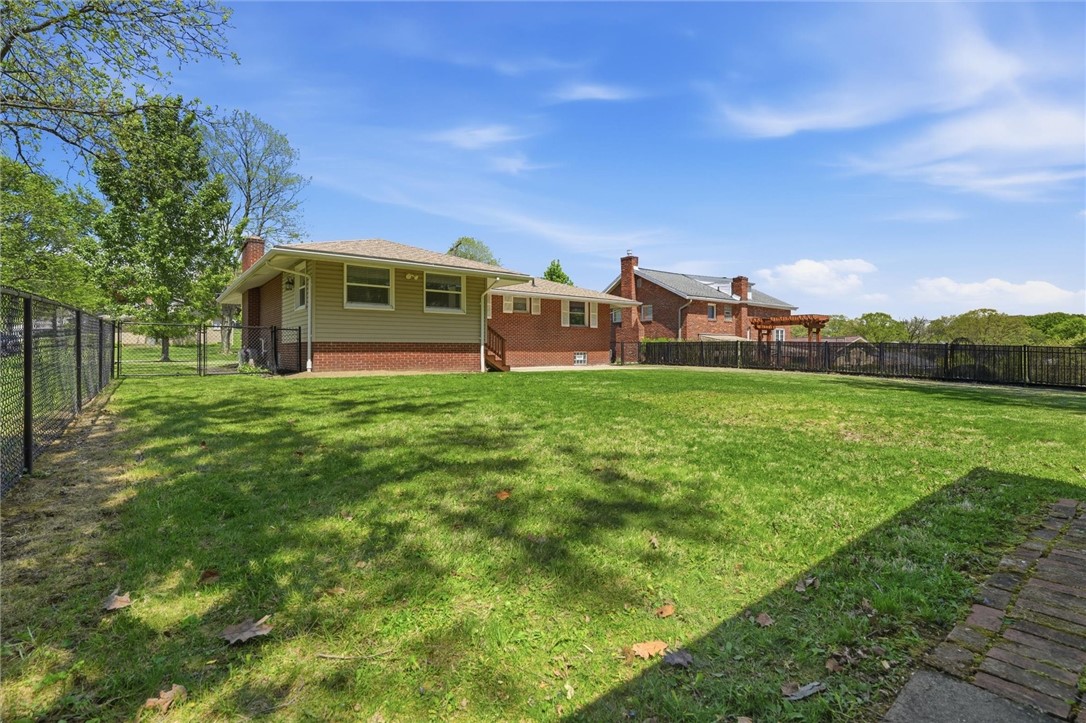 345 Maize Dr