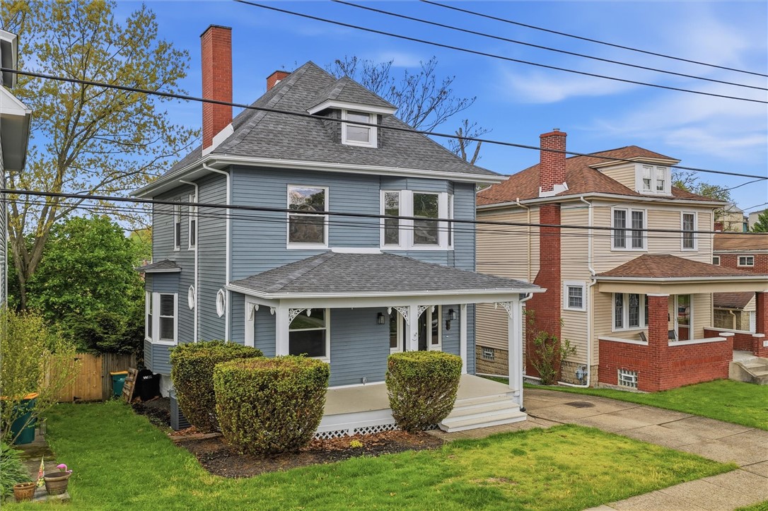 389 Ambard Ave