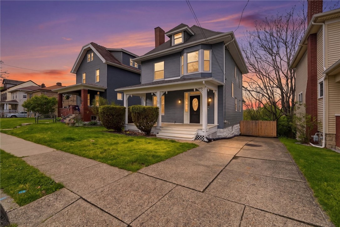 389 Ambard Ave