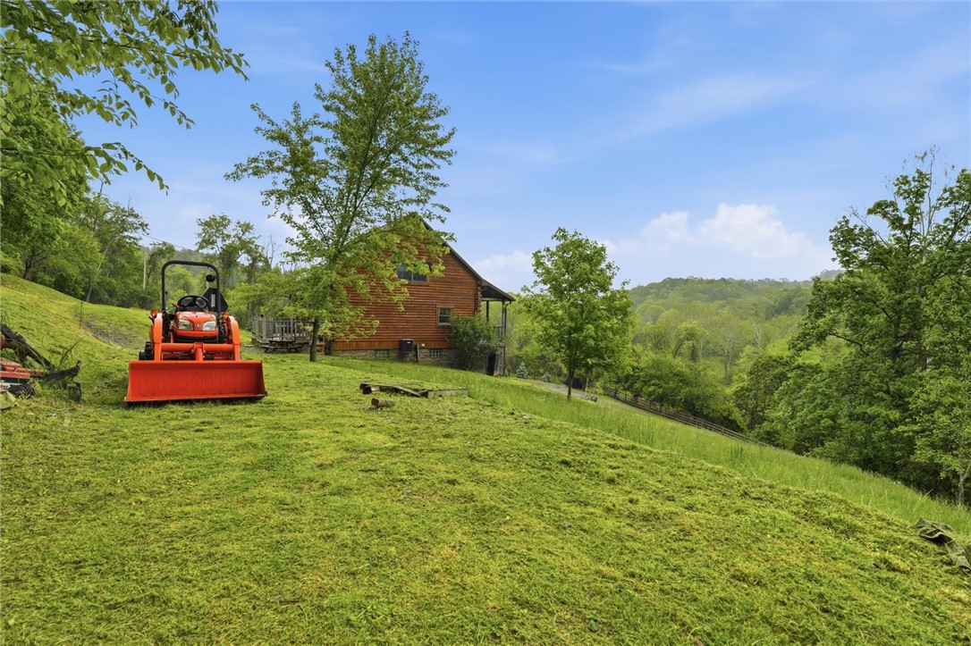 527 Little Creek Rd
