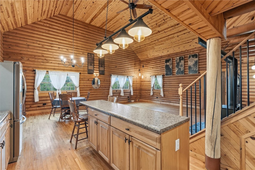 527 Little Creek Rd