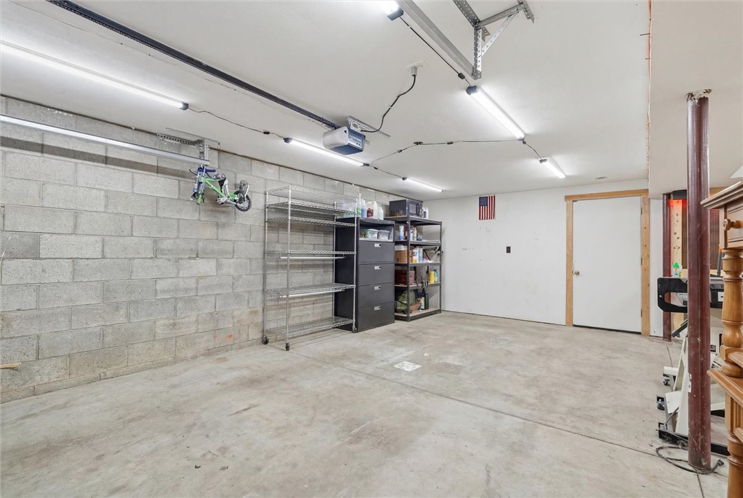 527 Little Creek Rd