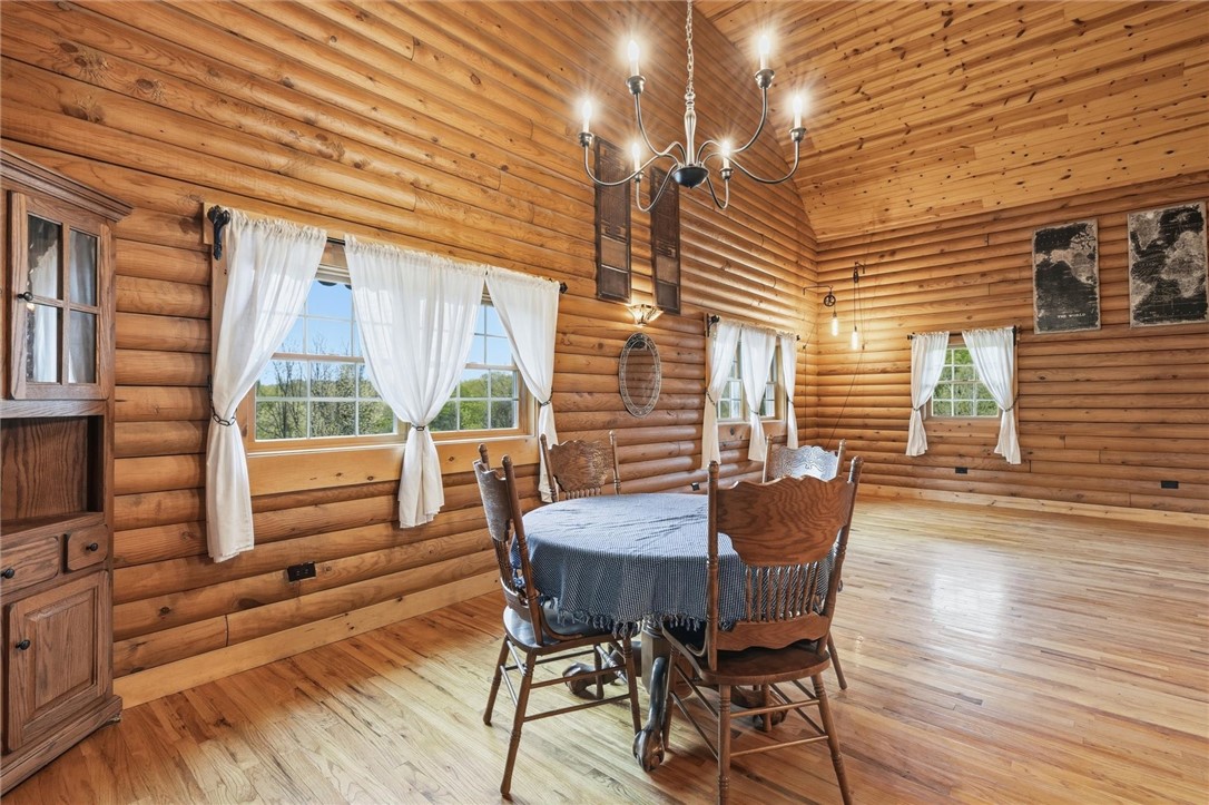 527 Little Creek Rd