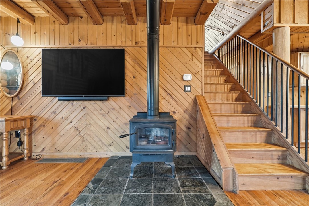 527 Little Creek Rd