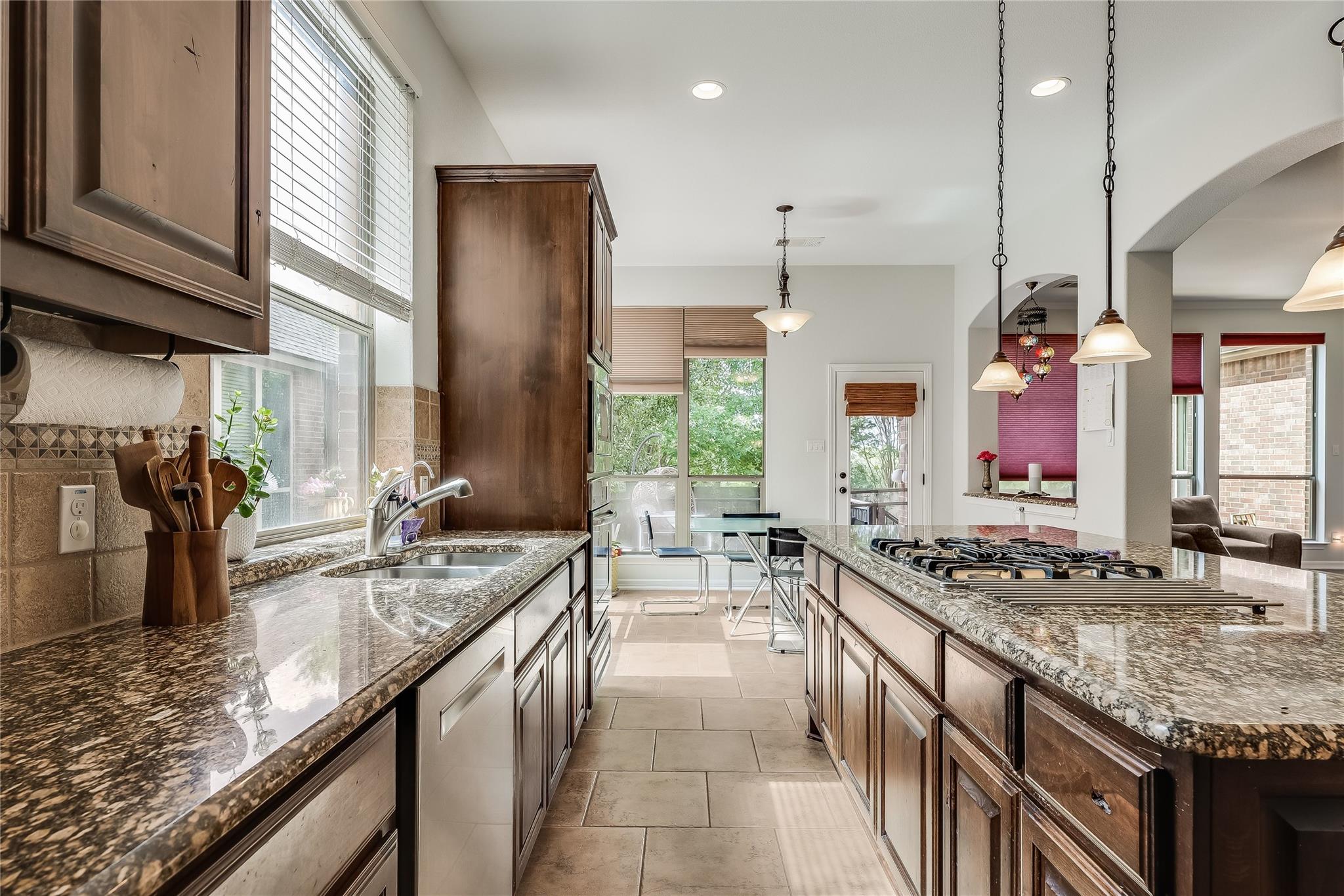 3527 Alexandrite WAY