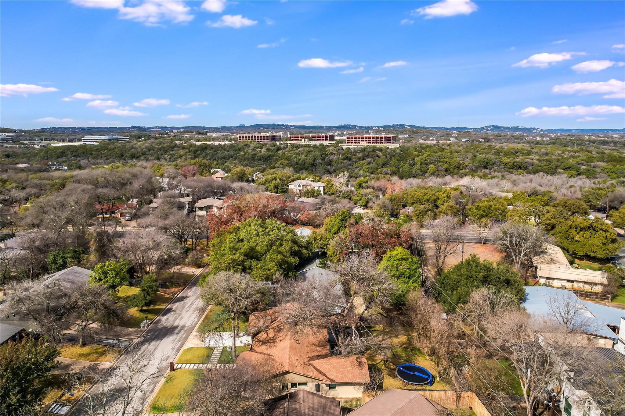 2502 Spring Creek DR