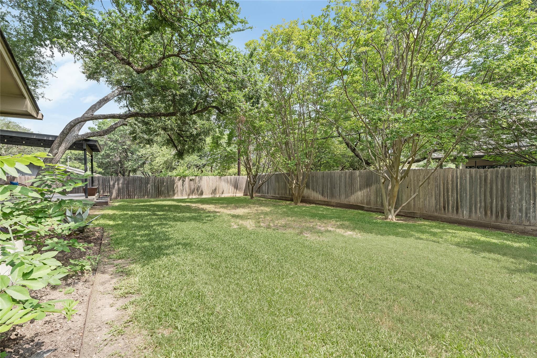 2502 Spring Creek DR