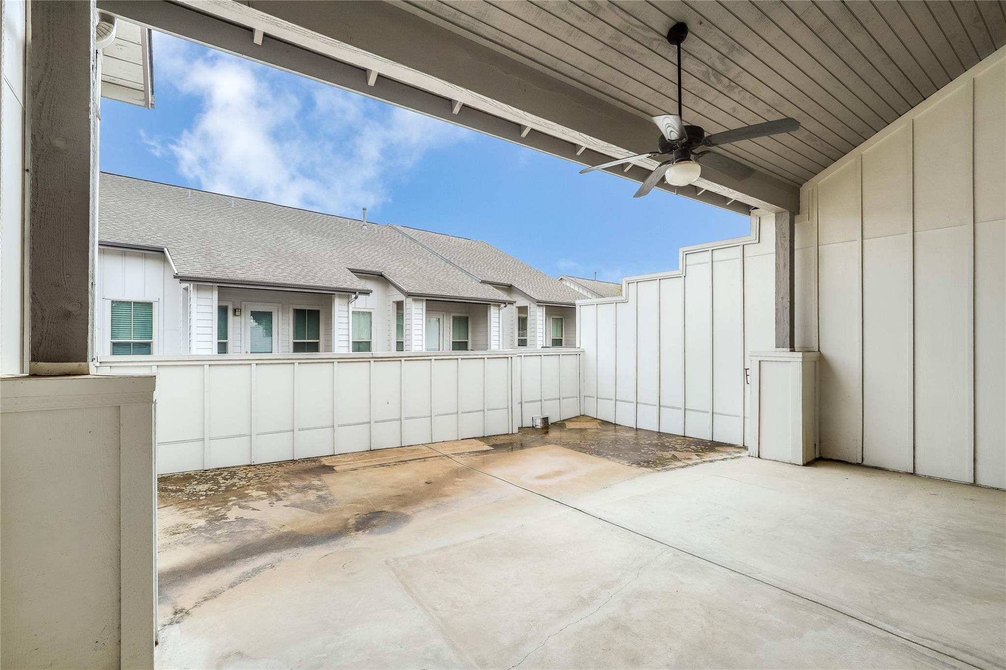 2520 Bluebonnet LN # 38