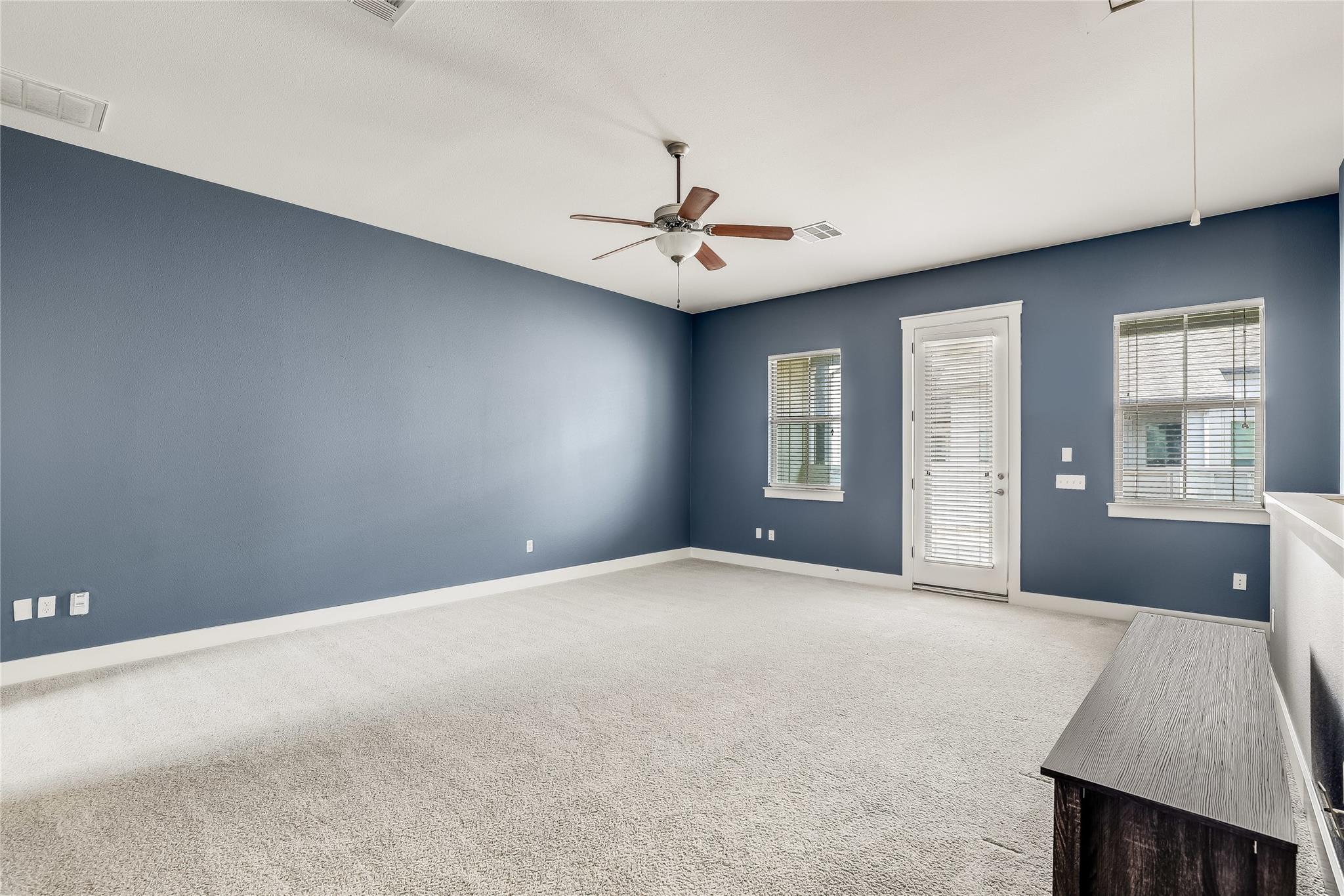 2520 Bluebonnet LN # 38