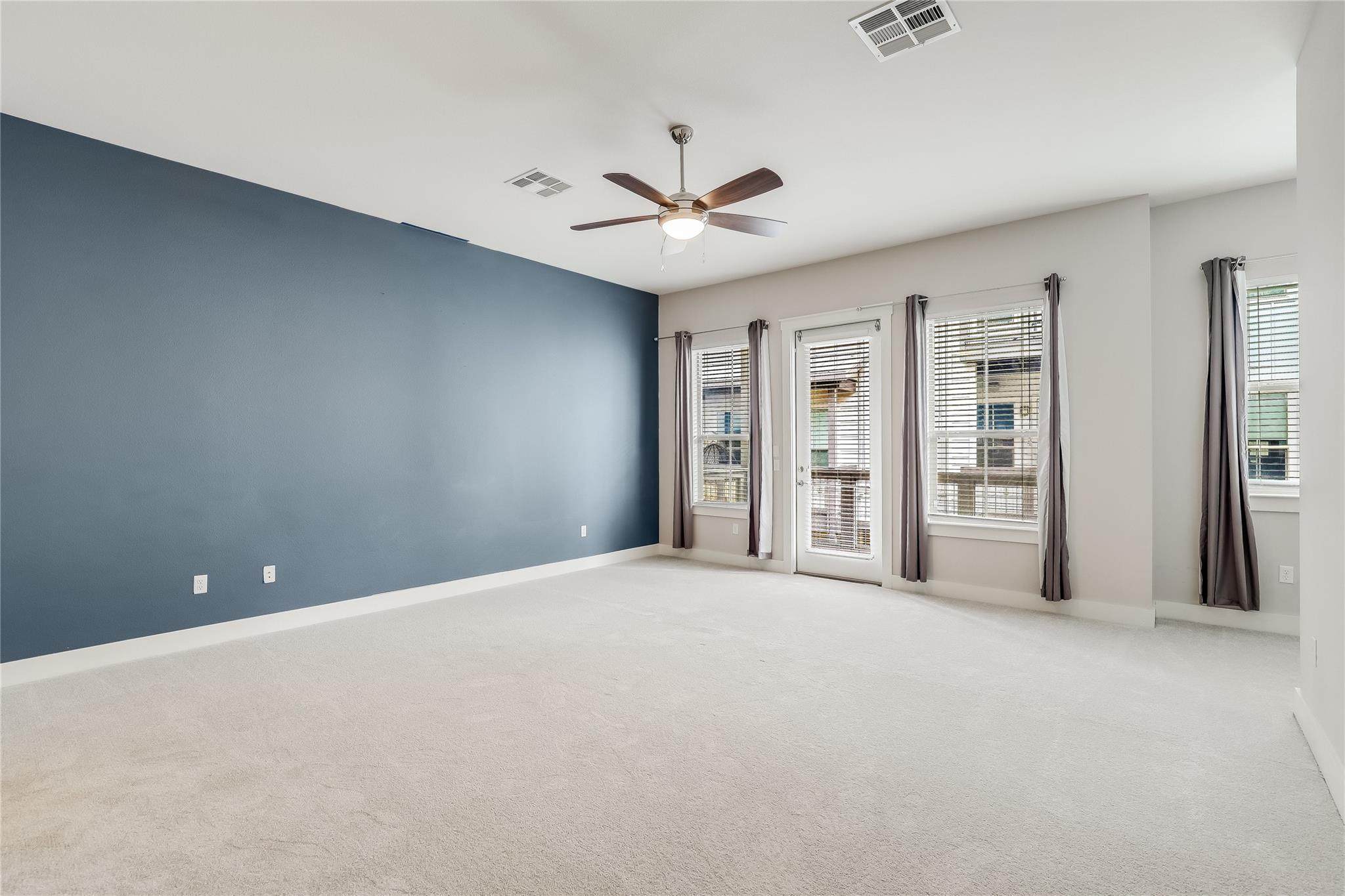 2520 Bluebonnet LN # 38