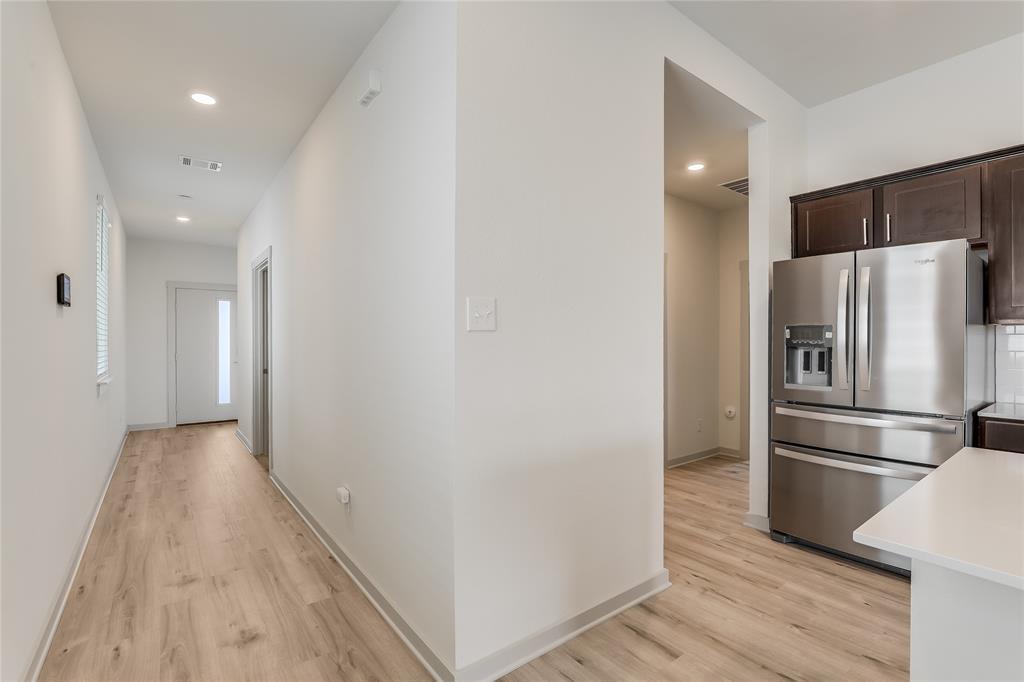 341 Wilshire RD