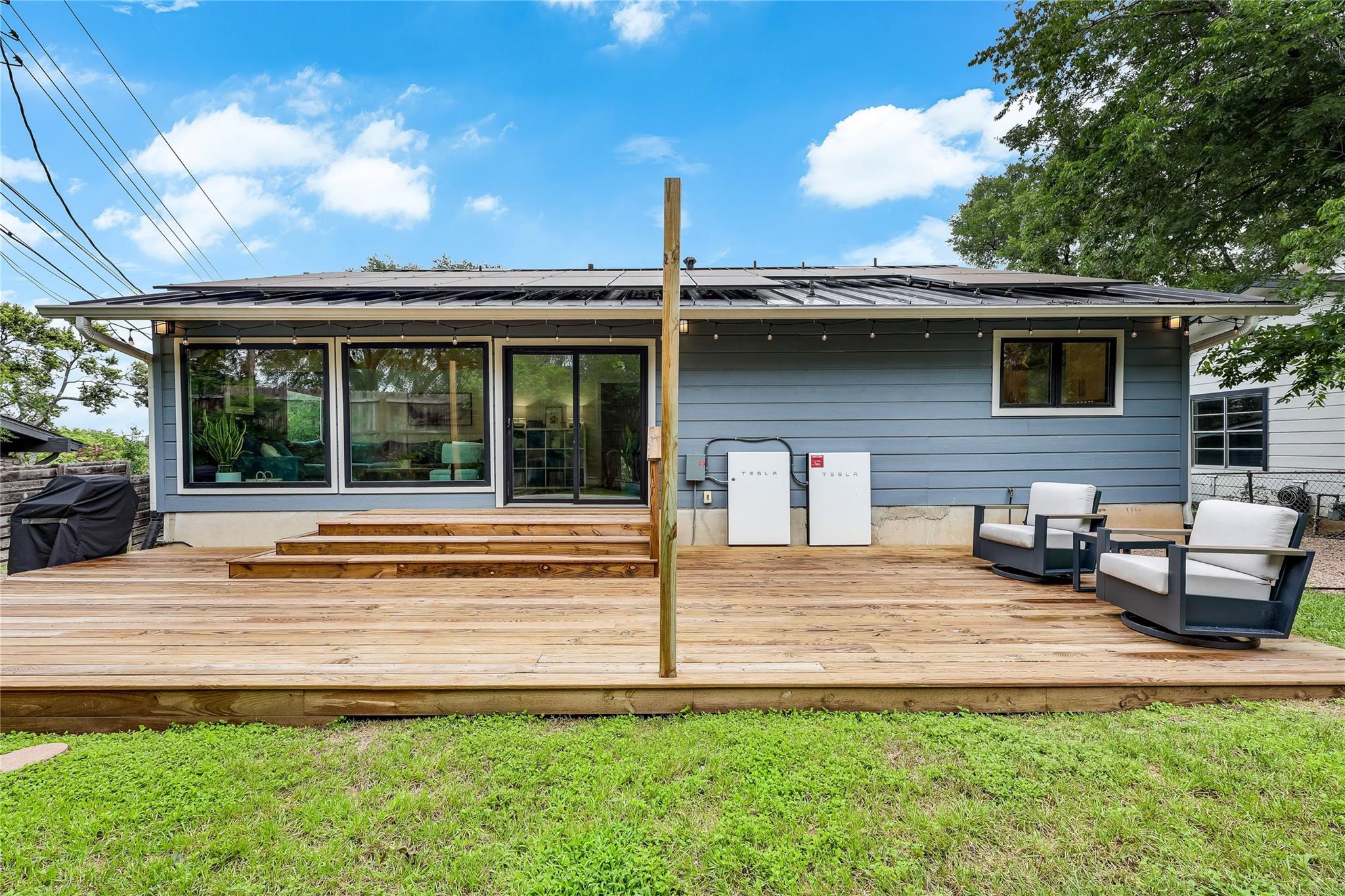 1703 Fawn DR