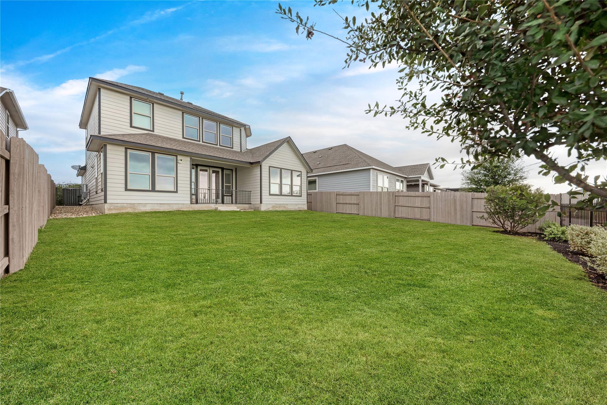 8417 Thompson Teal TRL