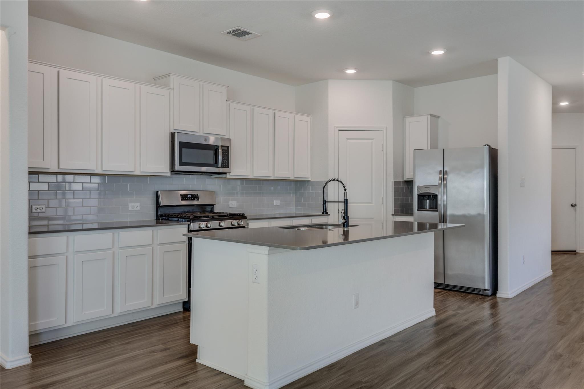 21409 Wilmiller LN