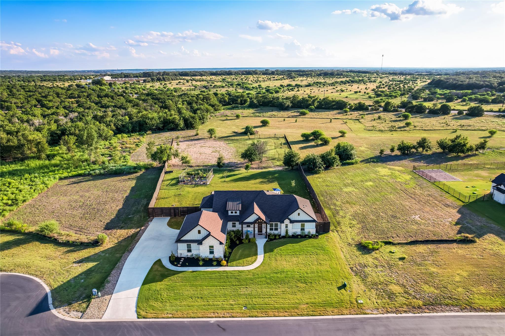 116 Huerta RD