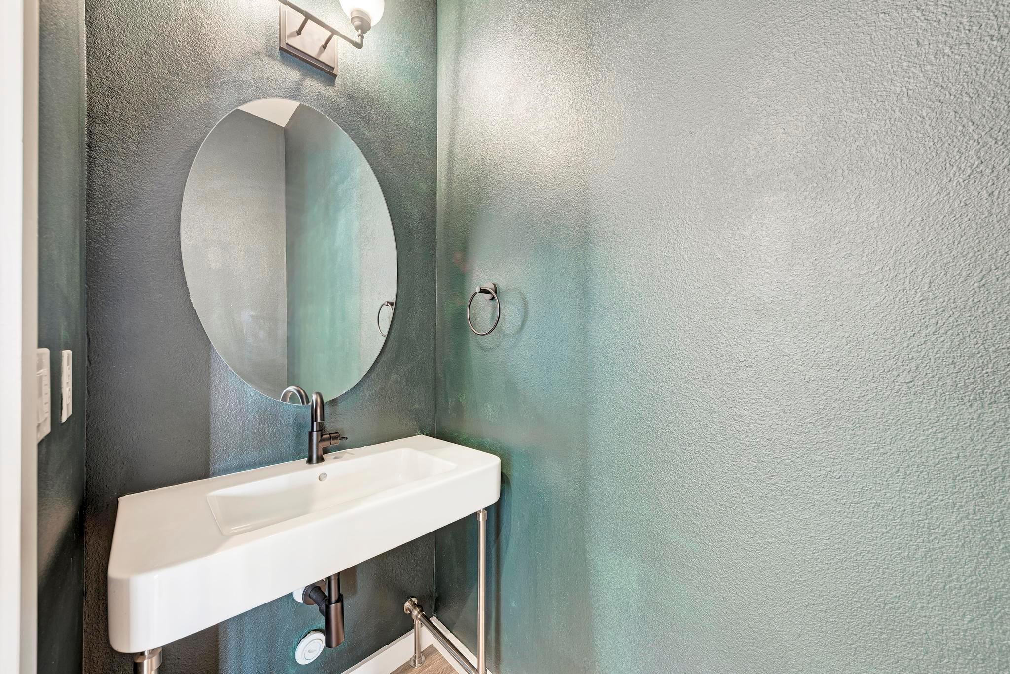 3809 Valley View RD # 14