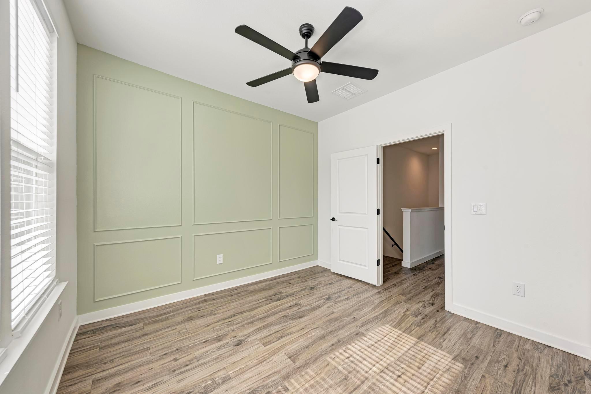 3809 Valley View RD # 14