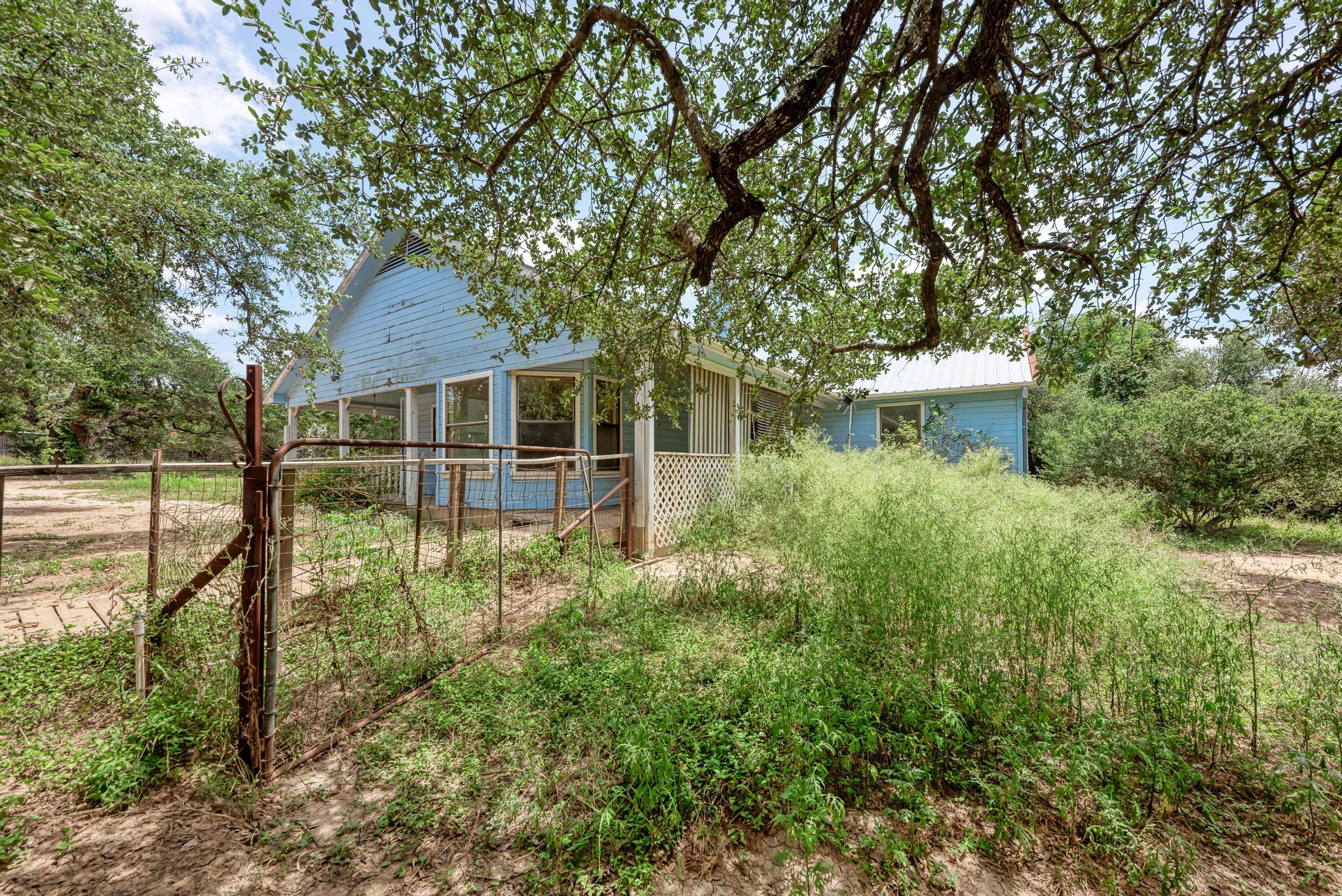 17505 Hamilton Pool RD