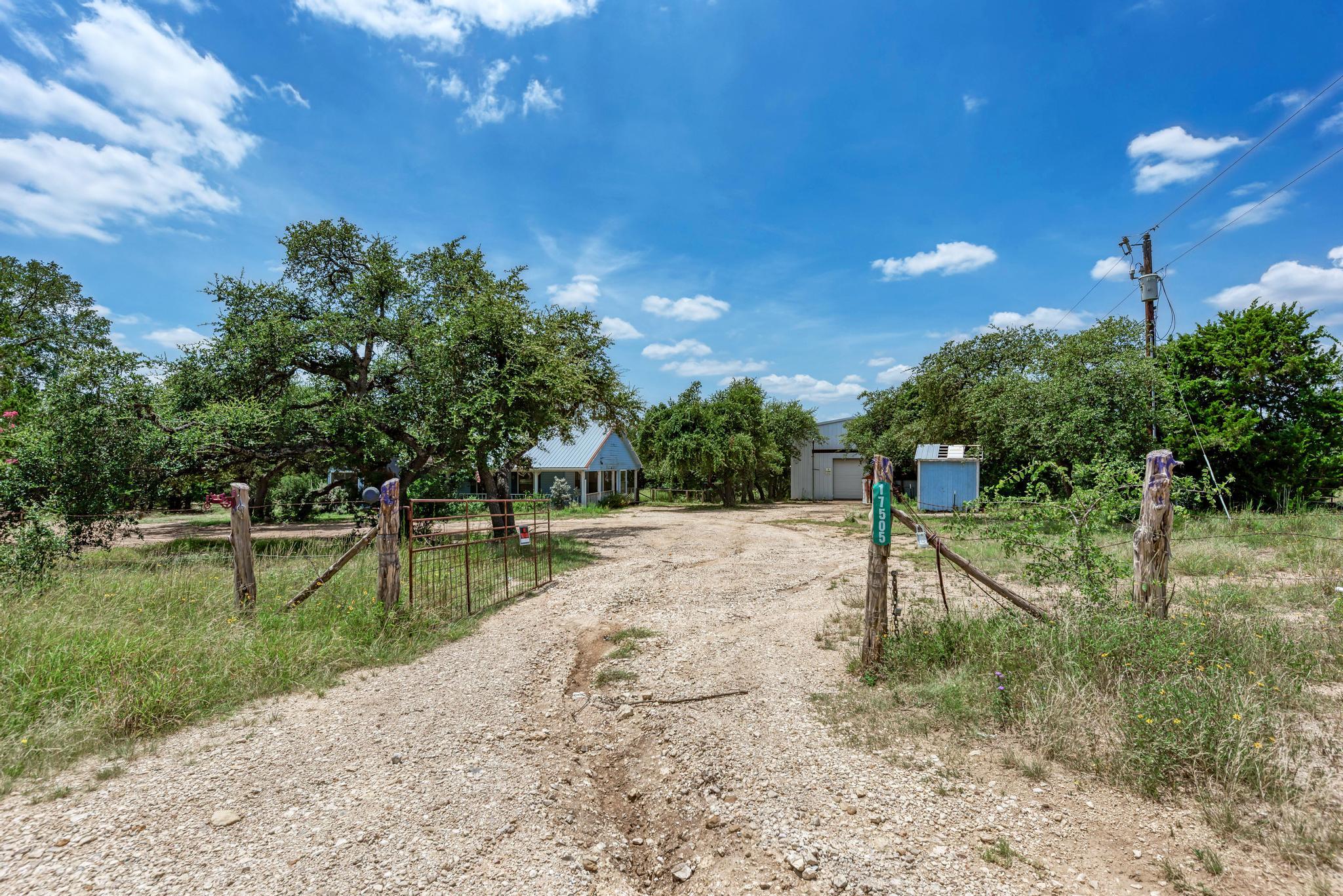 17505 Hamilton Pool RD
