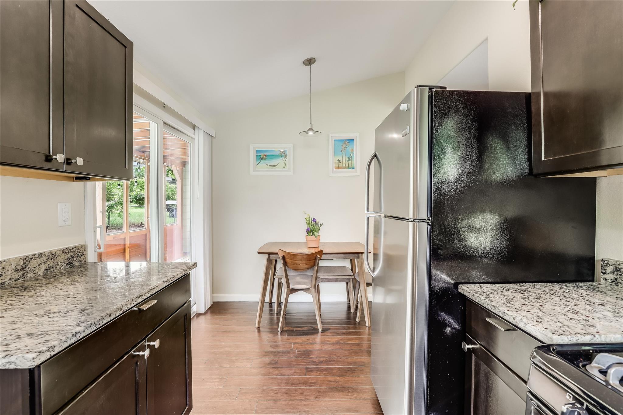 5112 Heflin LN