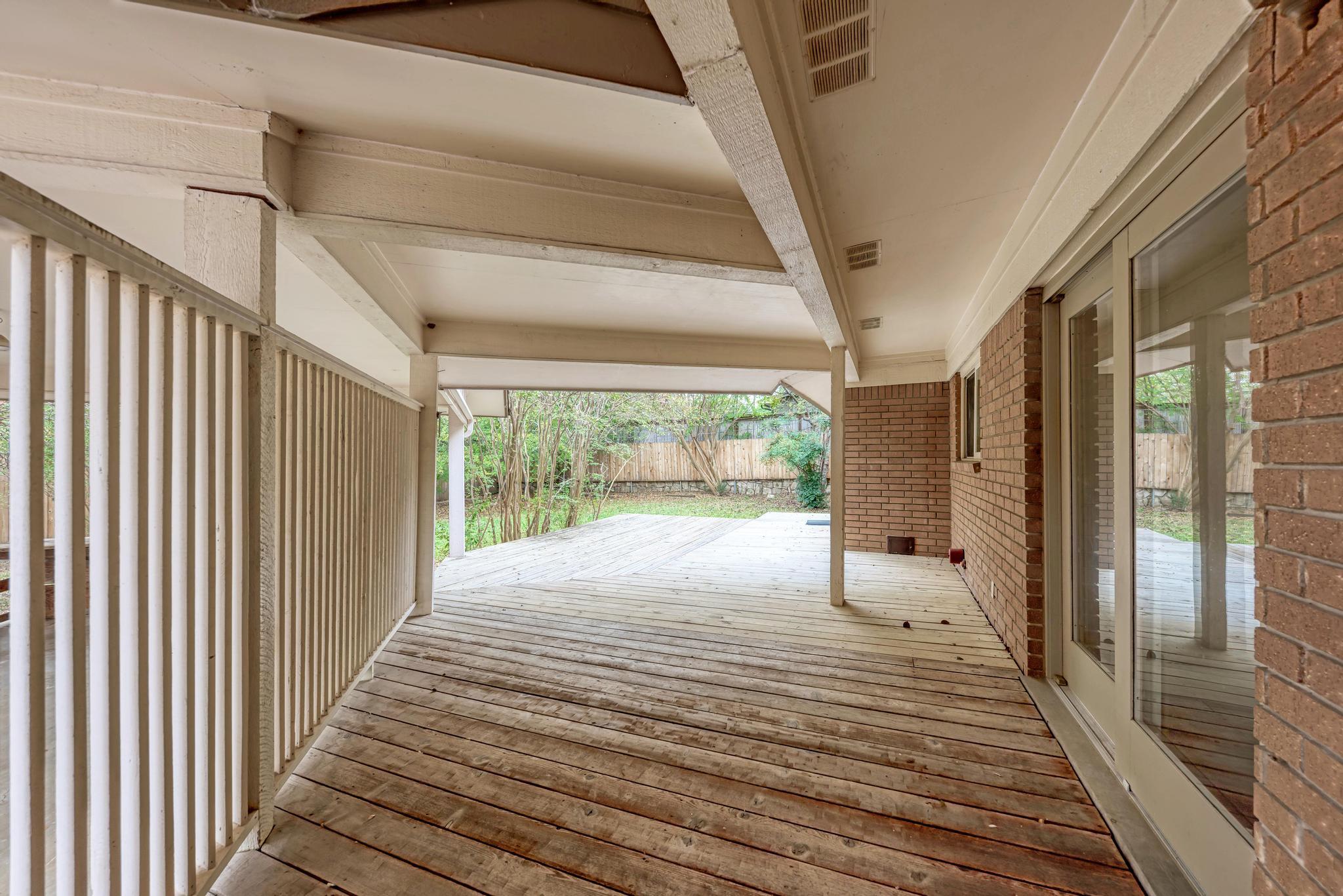 2500 Spring Creek DR