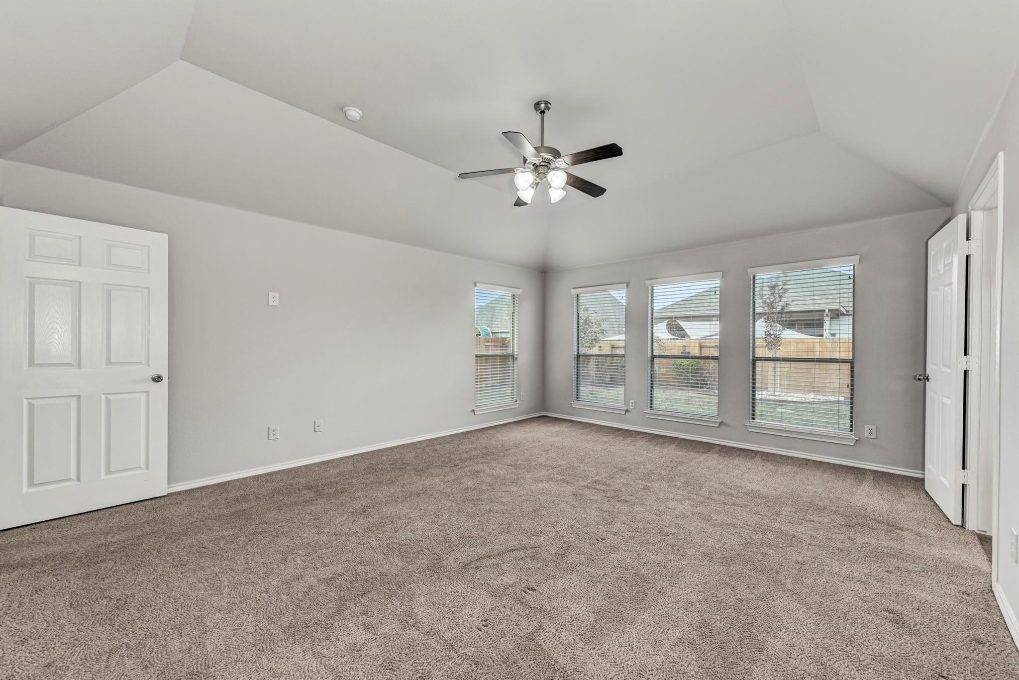 11508 Shadow Creek DR