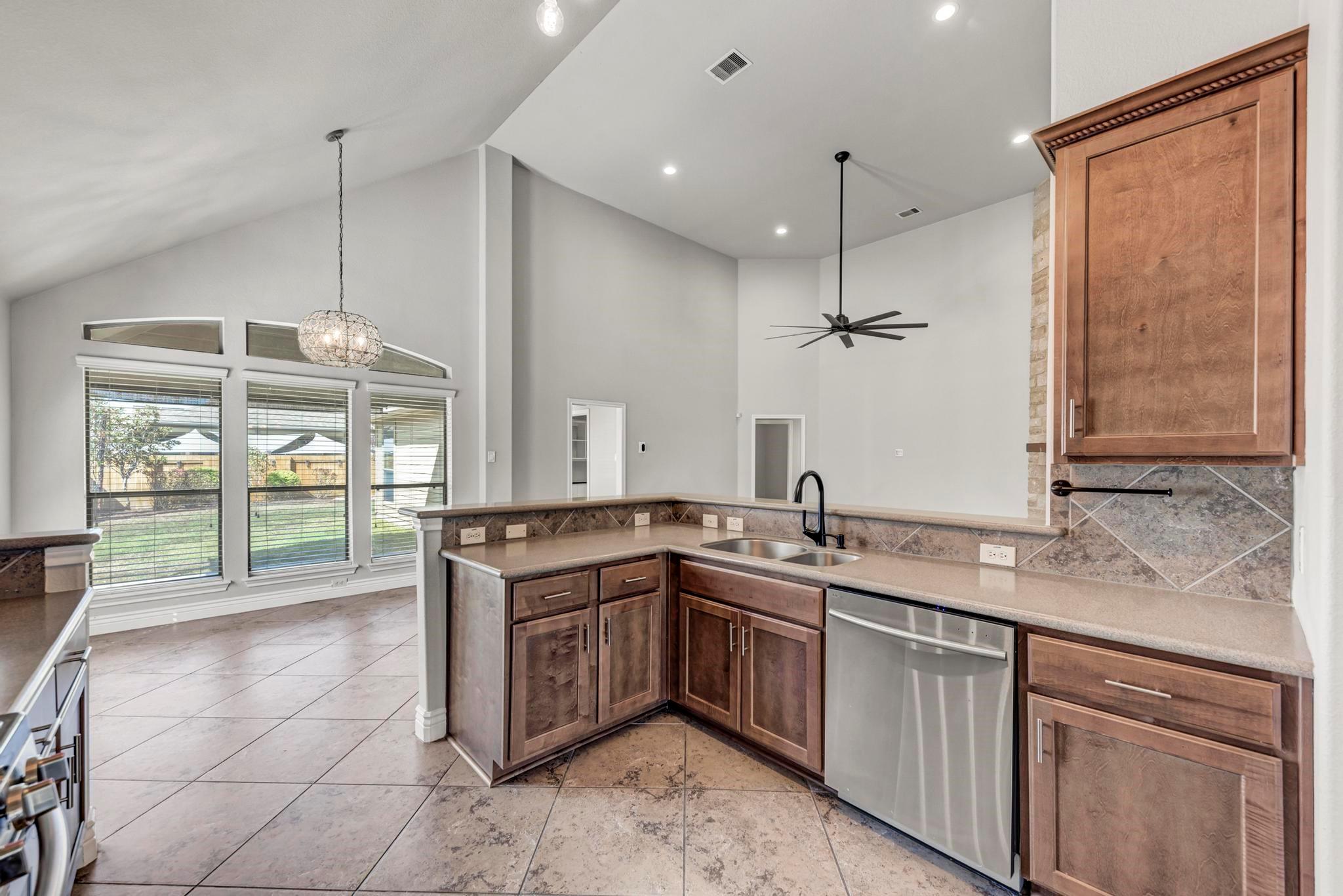 11508 Shadow Creek DR