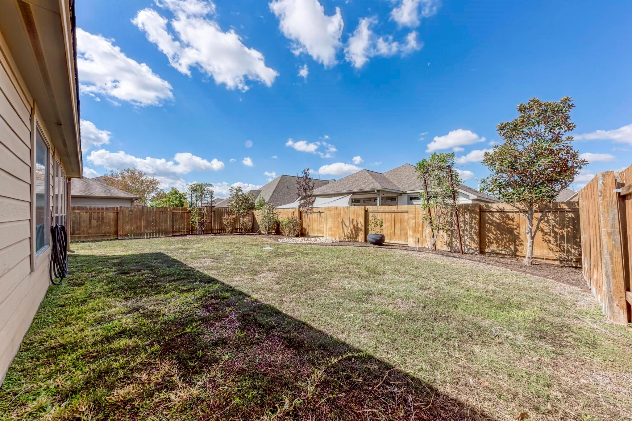 11508 Shadow Creek DR