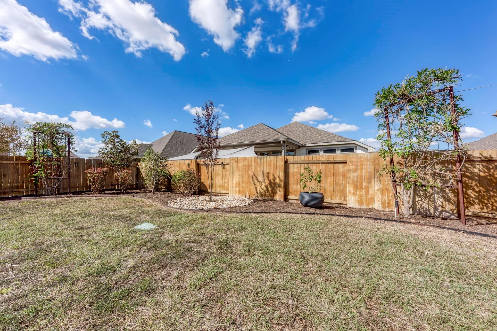 11508 Shadow Creek DR