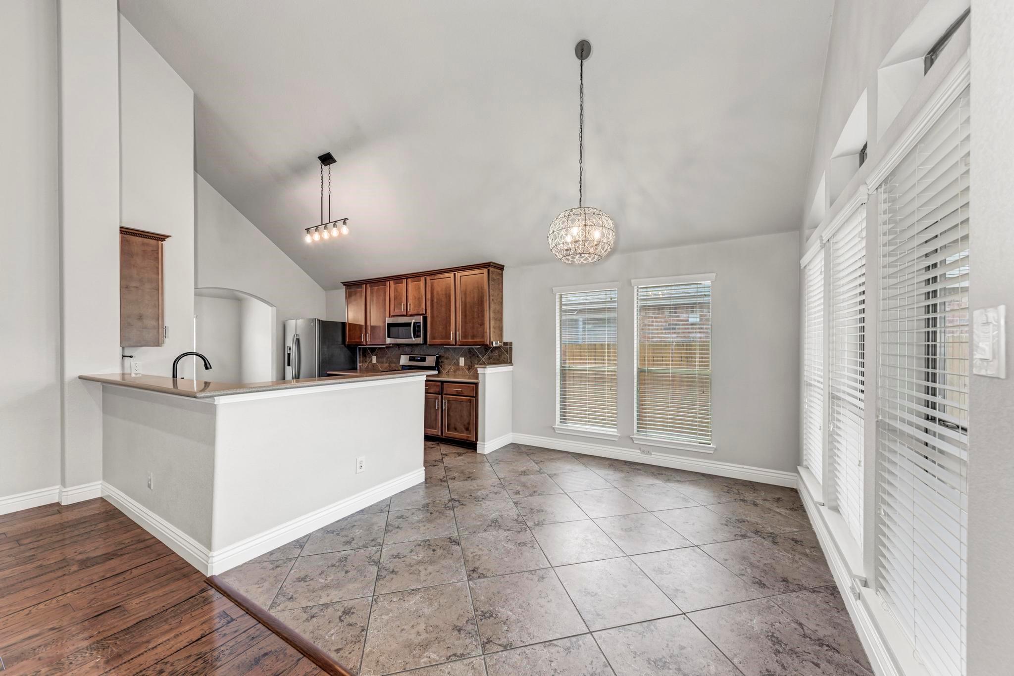 11508 Shadow Creek DR