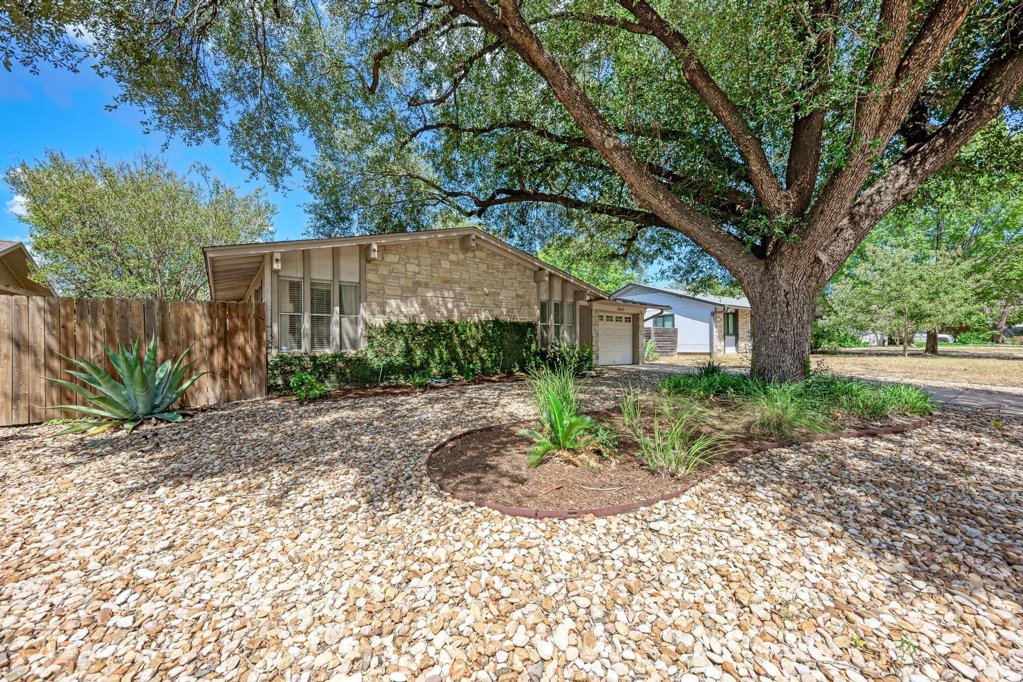 6810 Langston DR