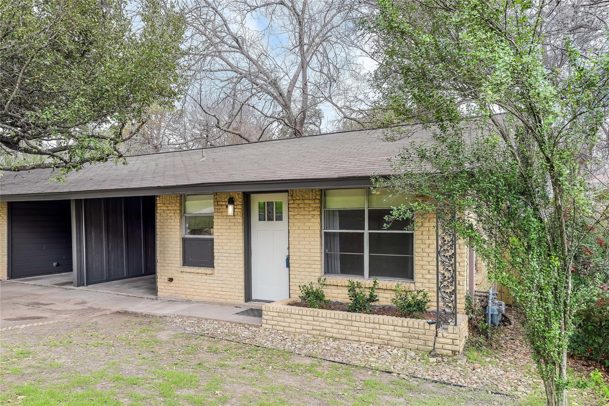 1612 Elmhurst DR # B