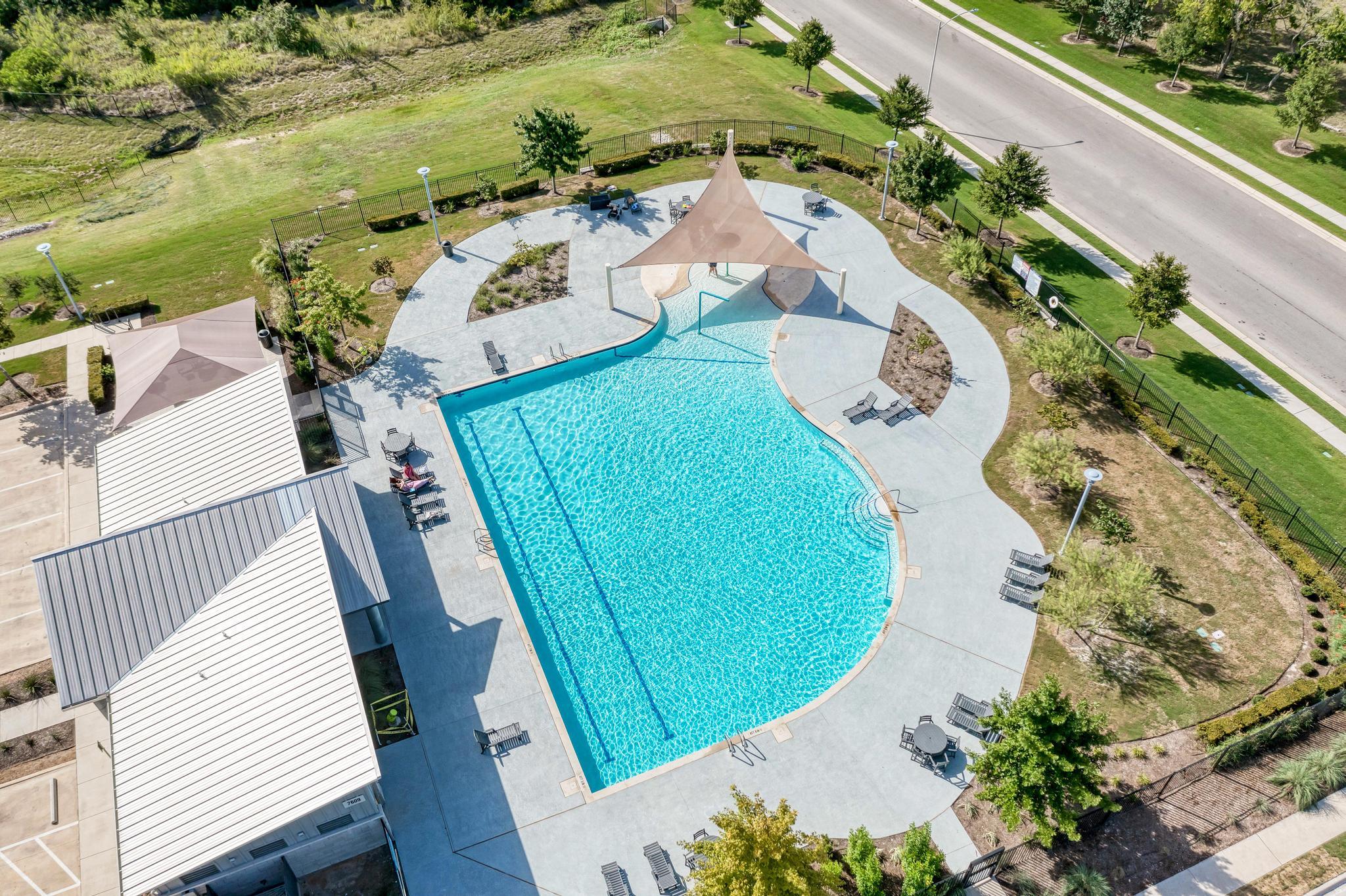 7416 Peggie Nell DR