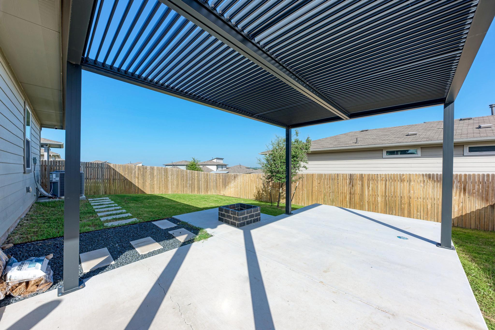 7416 Peggie Nell DR