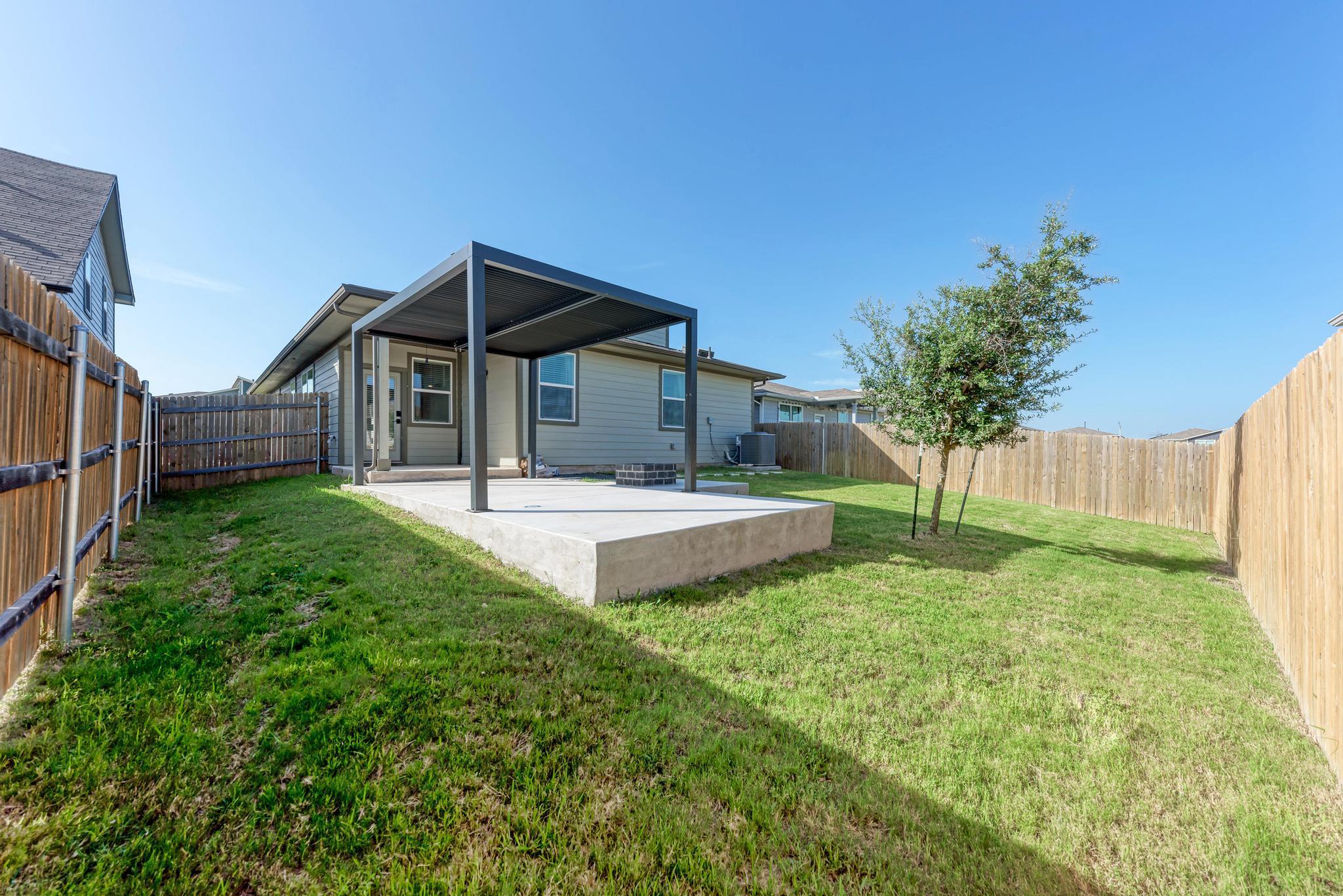 7416 Peggie Nell DR