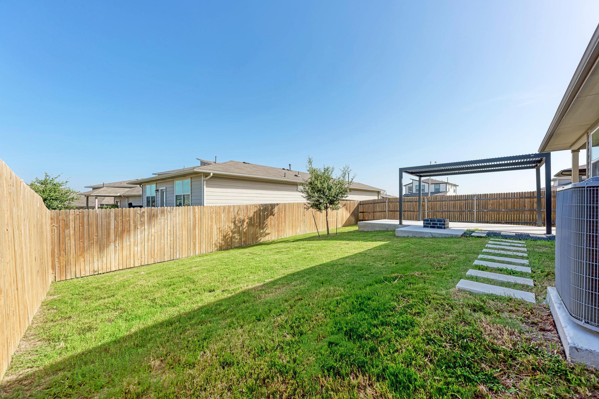 7416 Peggie Nell DR