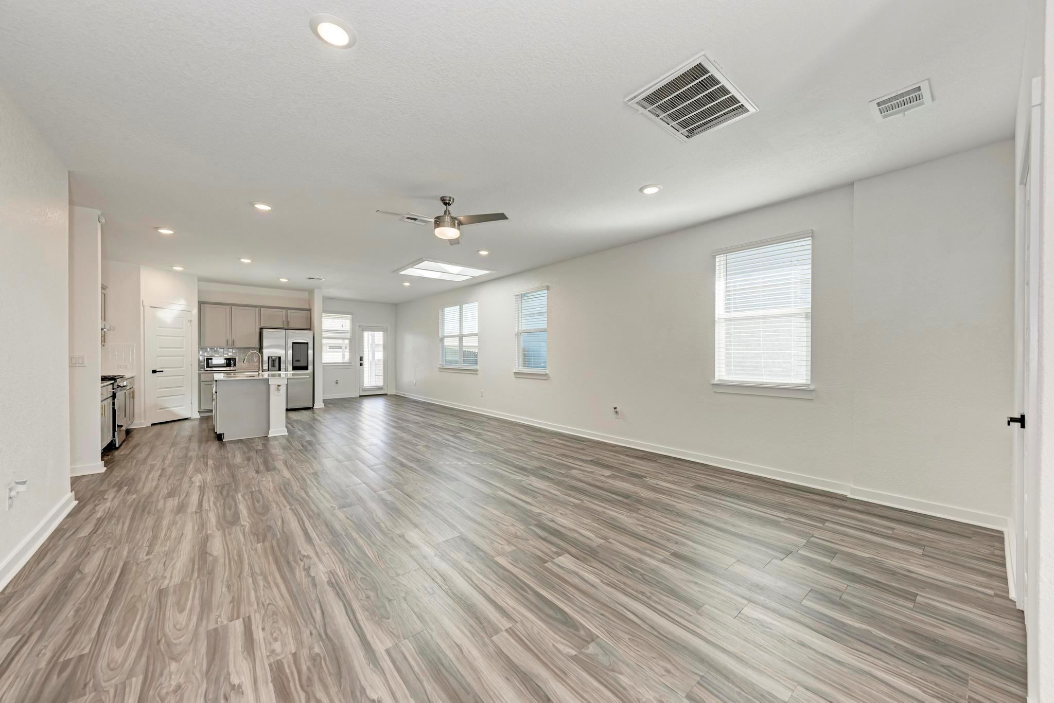 7416 Peggie Nell DR