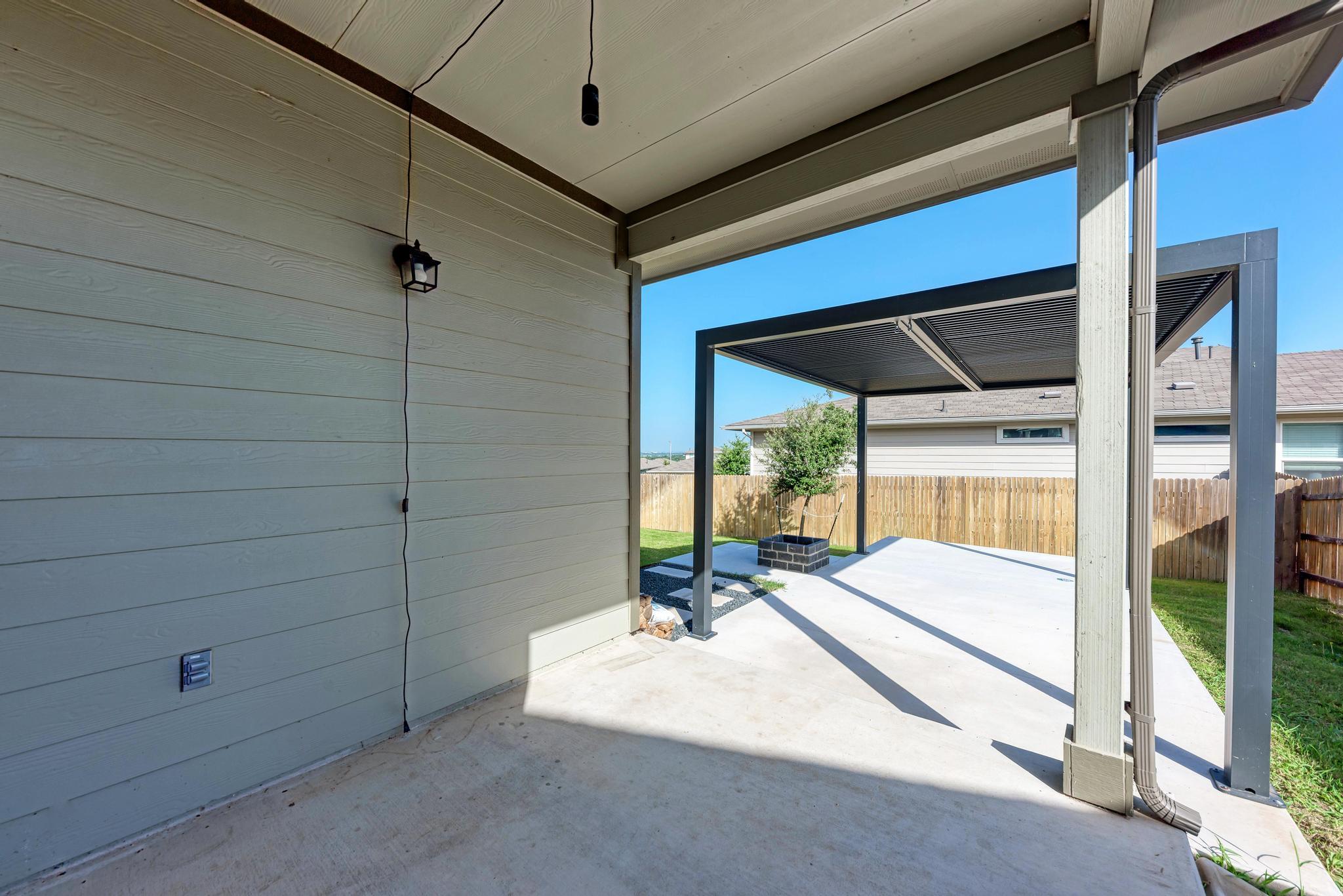 7416 Peggie Nell DR